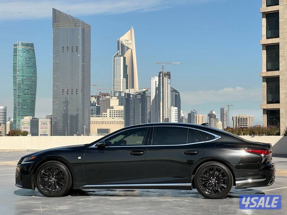 لكزسLS500 TURBO موديل2019 عداد83الف وارد الساير سيرفس منتظم2