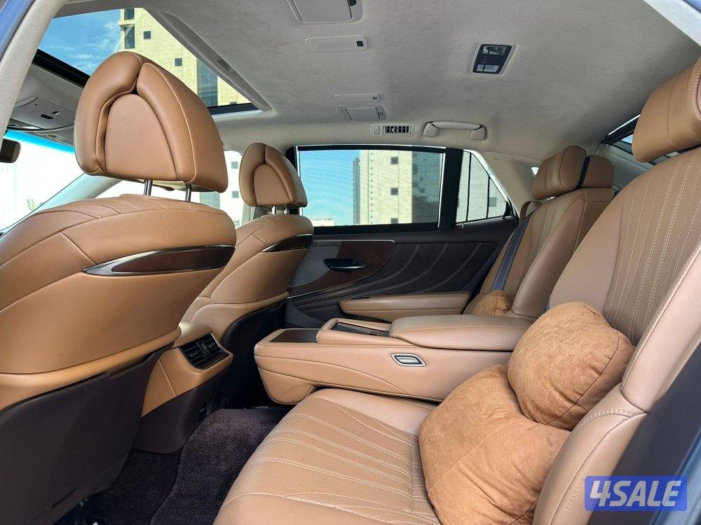 لكزسLS500 TURBO موديل2019 عداد83الف وارد الساير سيرفس منتظم15