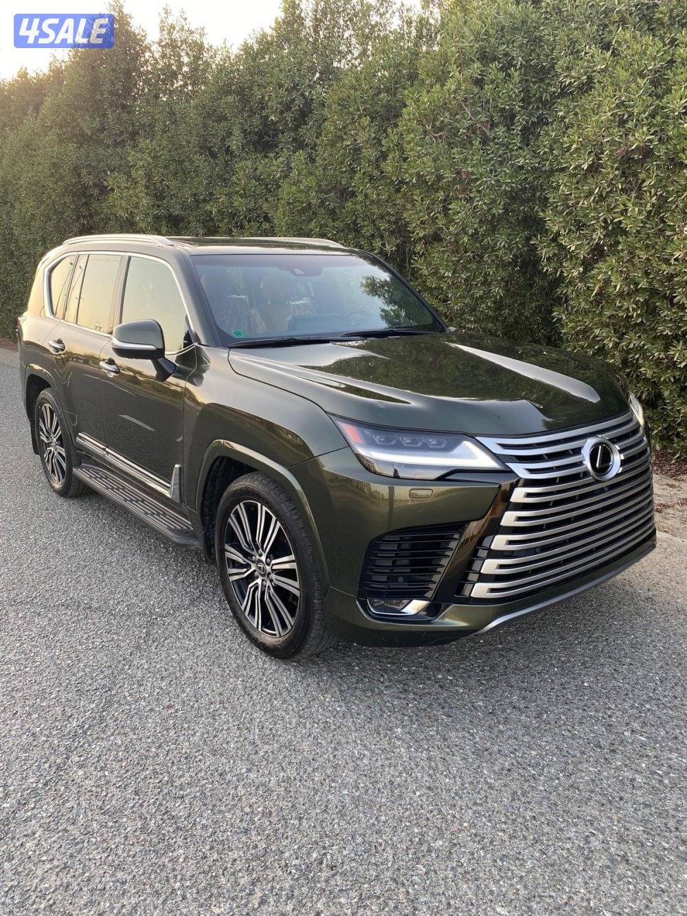 للبيع جيب لكزس 2024 درجه أولى وارد الساير4