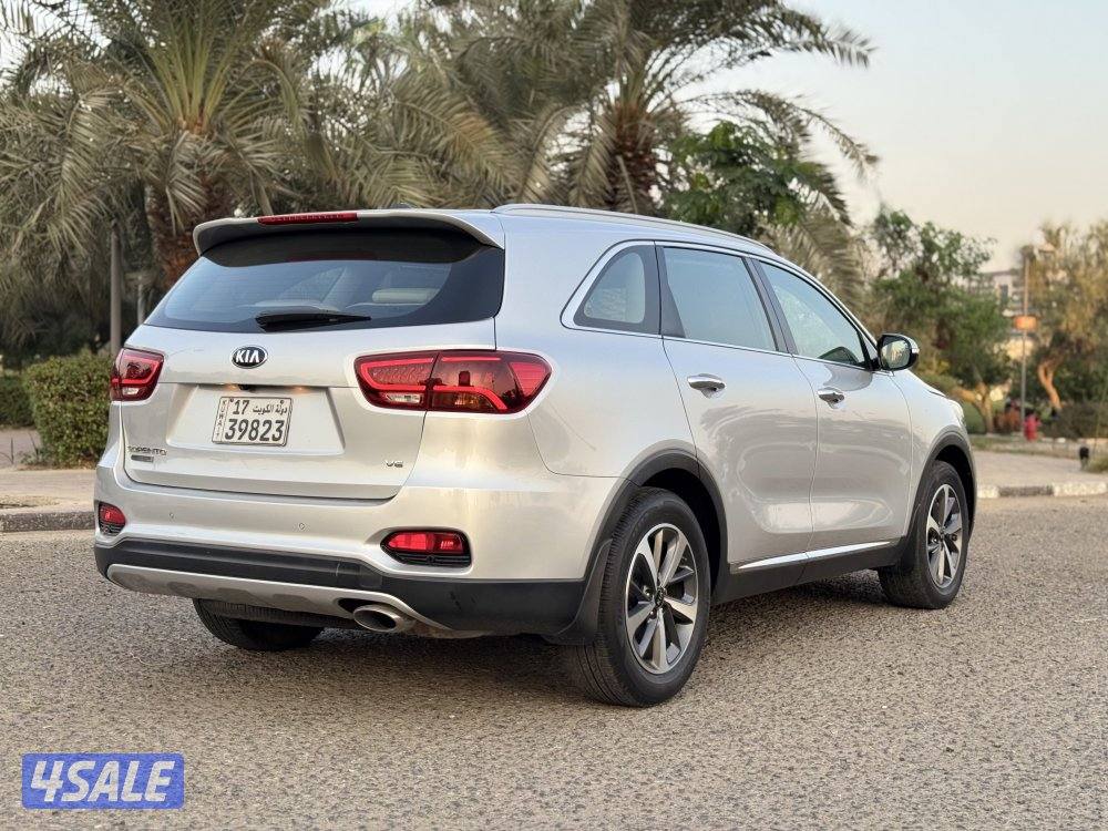 للبيع كيا سورينتو 2020 صبغ الوكاله - ماشي 66 ألف11