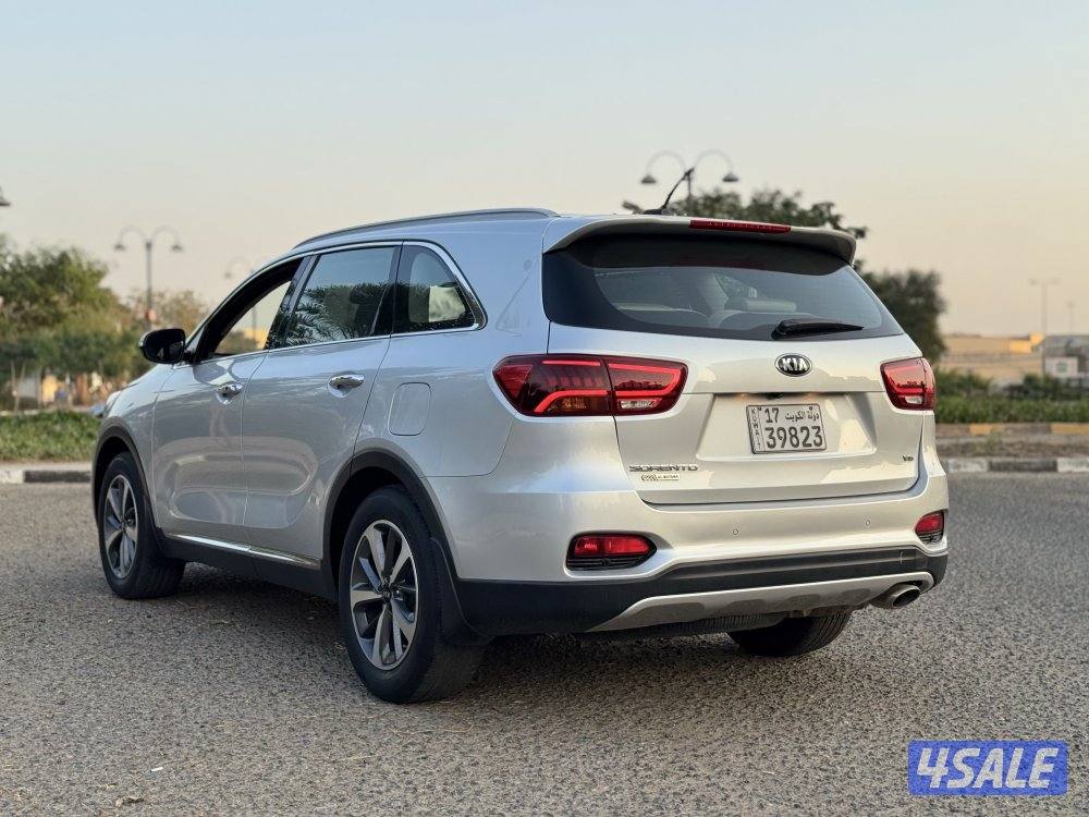 للبيع كيا سورينتو 2020 صبغ الوكاله - ماشي 66 ألف15