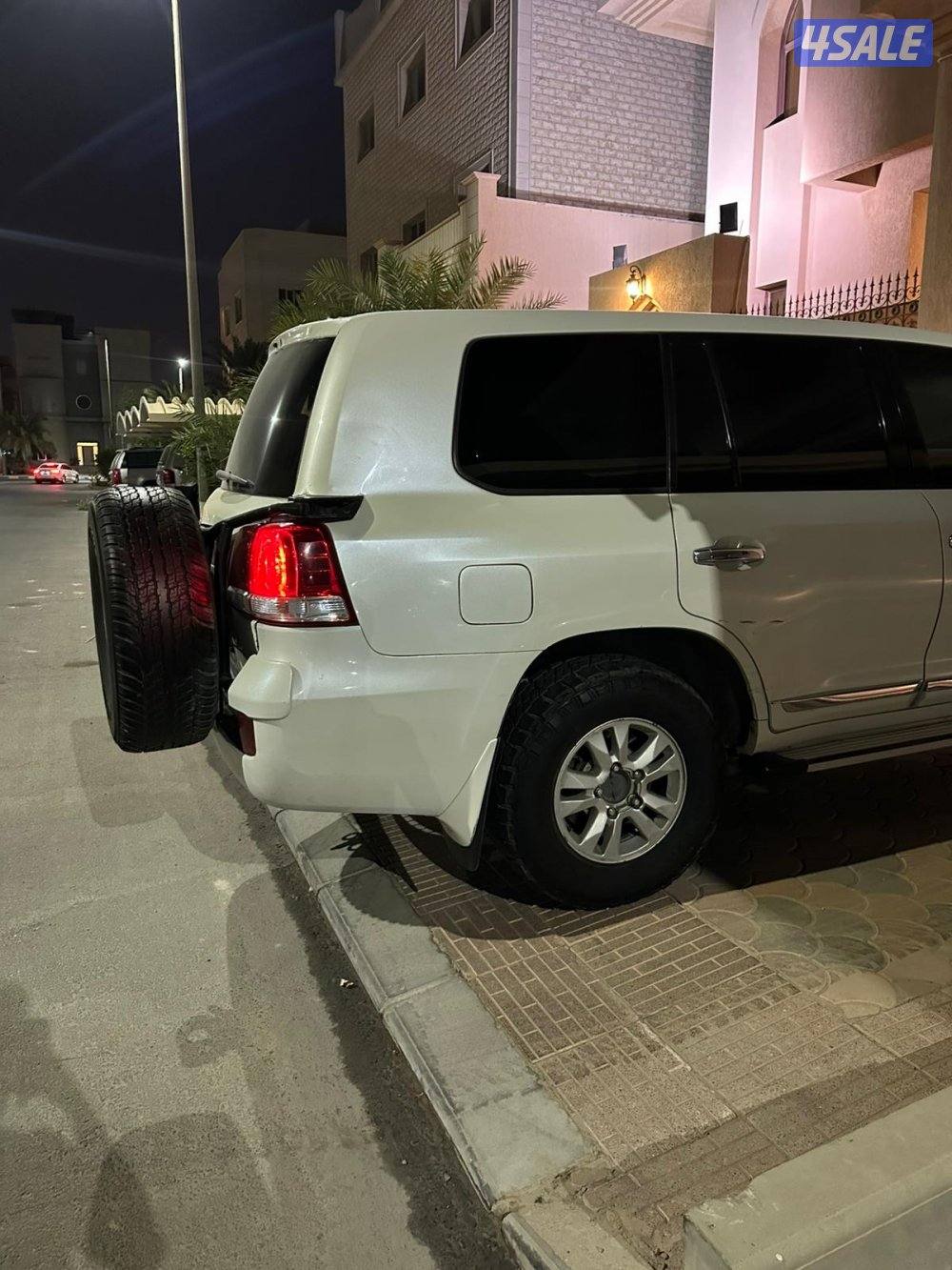 لاند كروزر ٢٠٠٩7