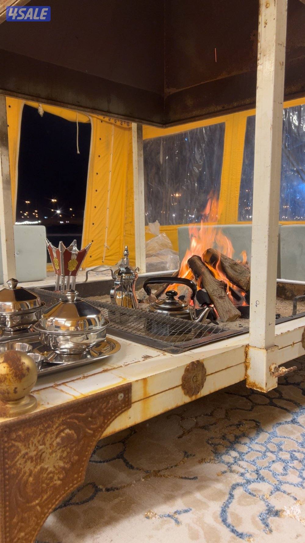 للبيع خيمة صباح 11 ب 5 خيمة 4 ب 4 حمام 2 ب 3 مطبخ 4ب40