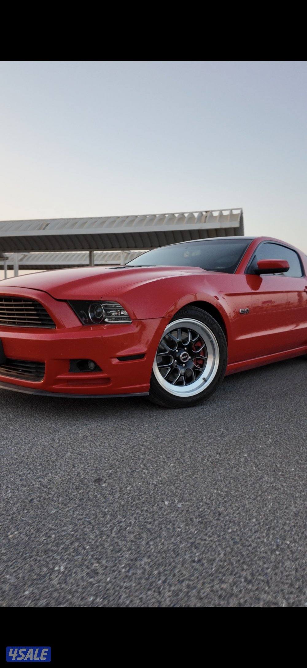 للبدل موستنق شاصي جيد مع تشارجر0