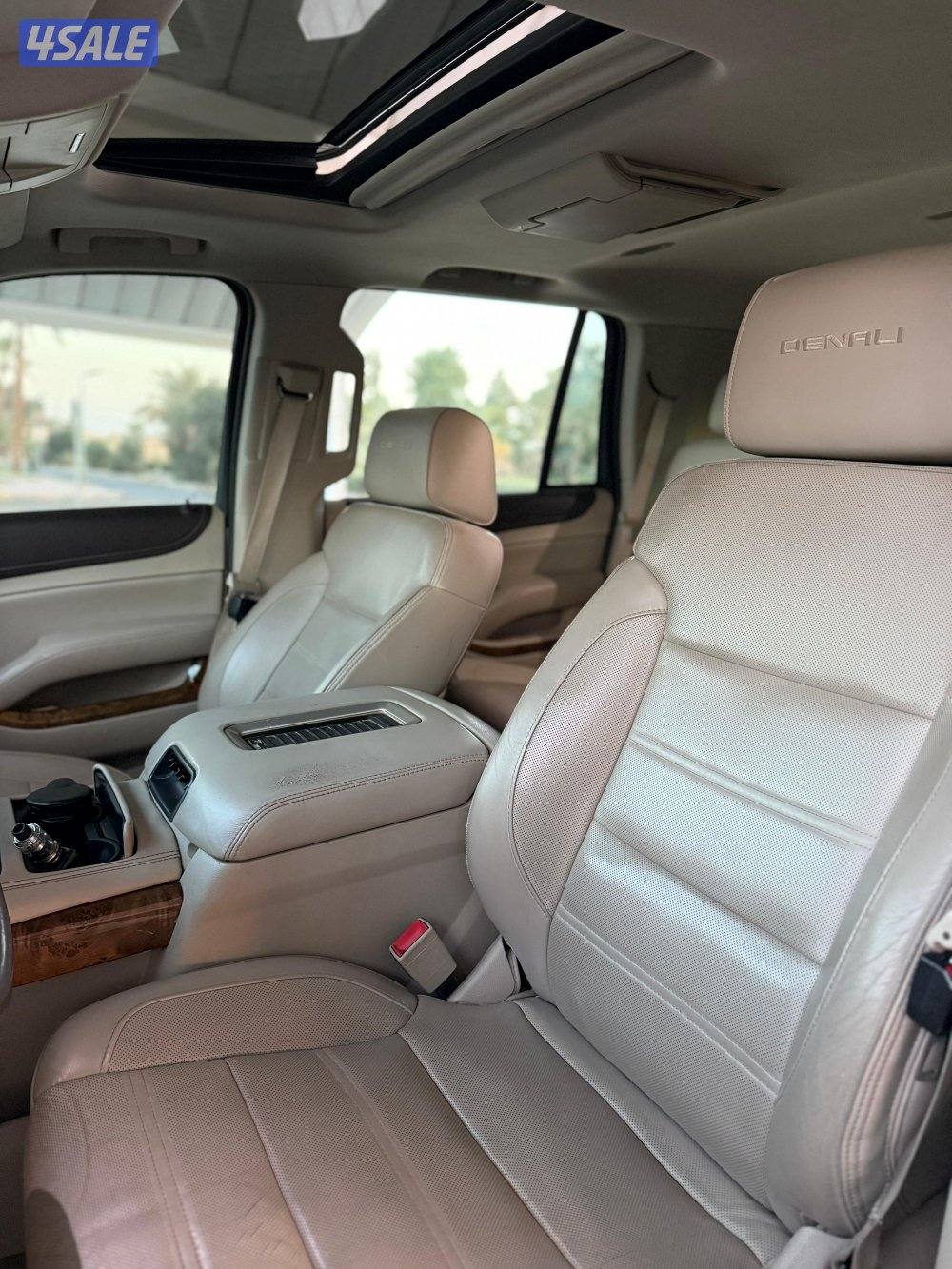 للبيع يوكن دينالي 8 غيار 20155