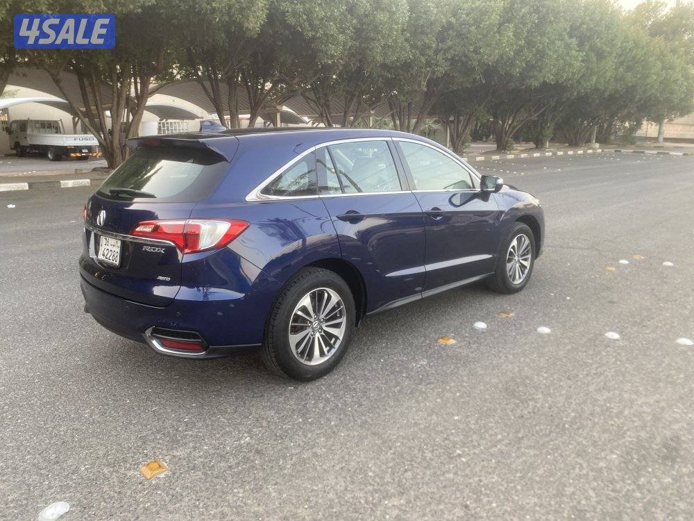 للبيع جيب أكيورا-RDX موديل 2017 ماشي 124 ألف2