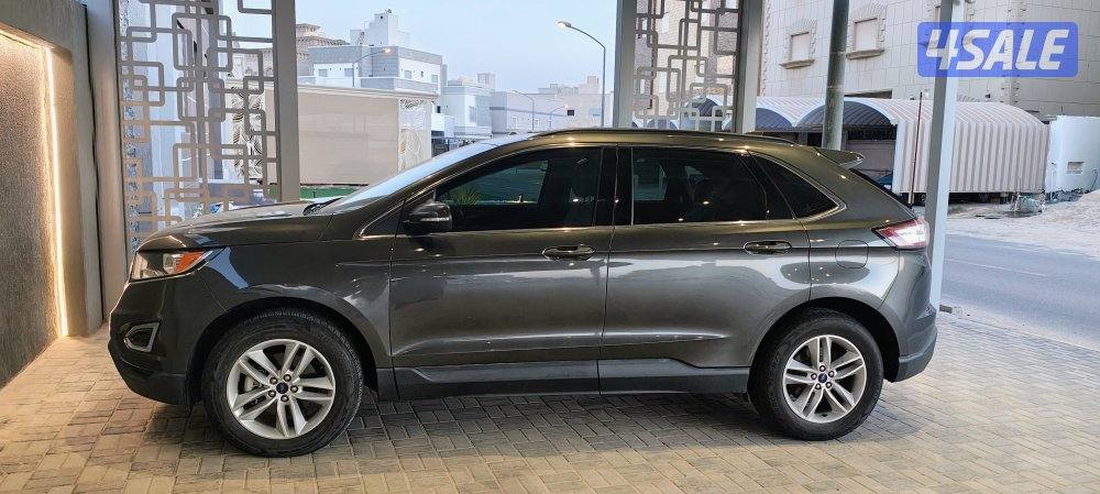 للبيع سيارة فورد إيدج مستعمل0