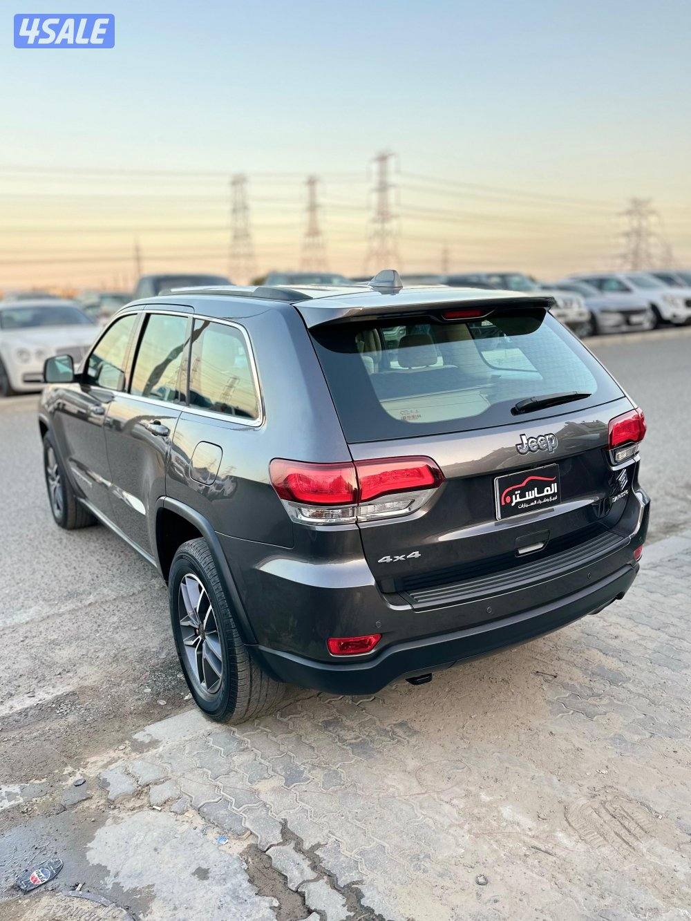 جيب جراند شيروكي الملا موديل 2021 عداد 1335