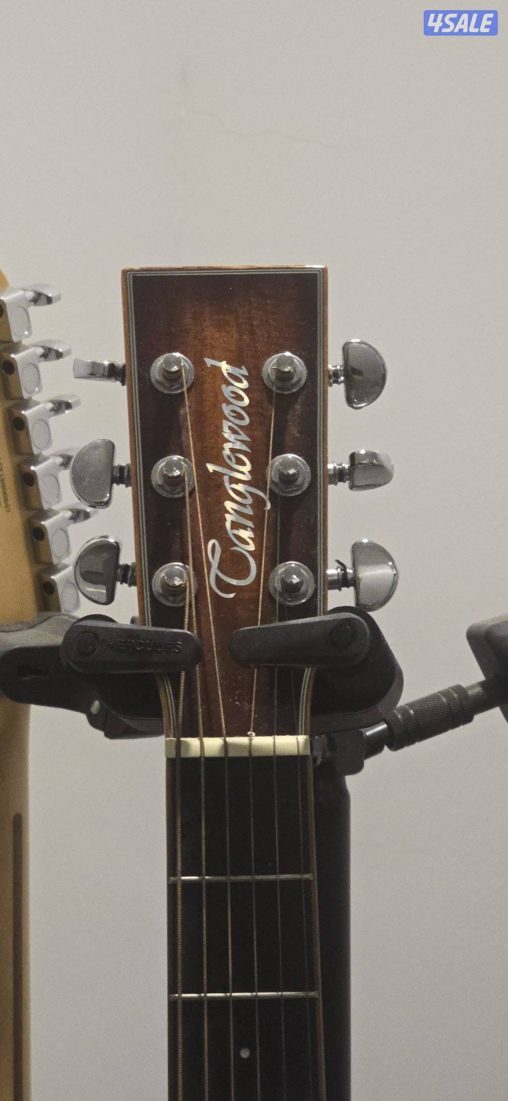 Acoustic Guitar - Handcrafted with Natural KOA5