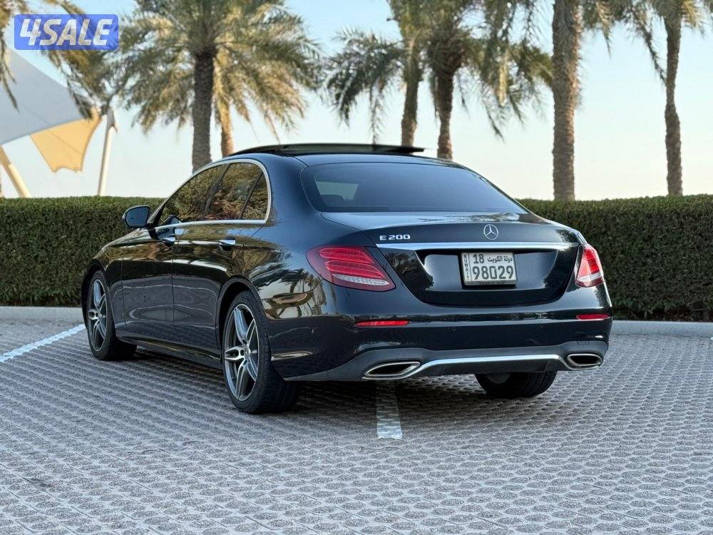 للبيع مرسيدس E200 موديل 2020 فل أوبشن بحاله نظيفه جدااااا6