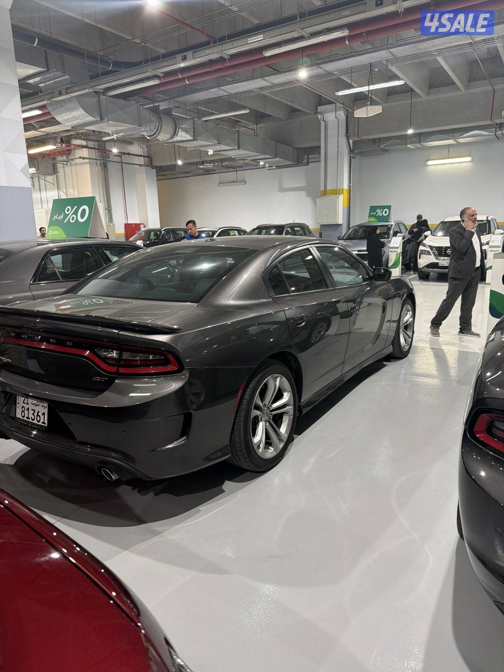 للبيع دودج تشارجر1