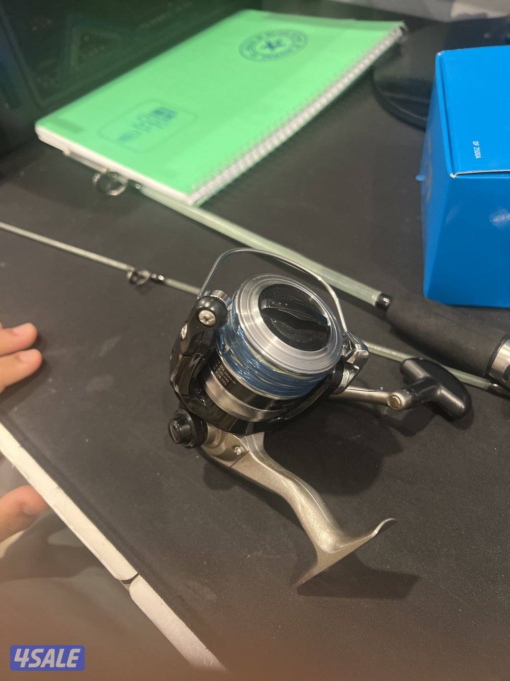 اداة صيد DAWA DF2500A/مع قصبة overbearing (13.5) مع خيط حرير8