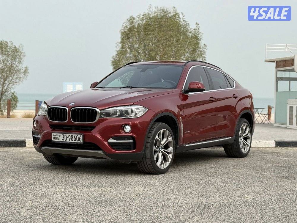 للبيع BMW X6 موديل 2015 صبغ الوكاله حاله نظيفه جداا0