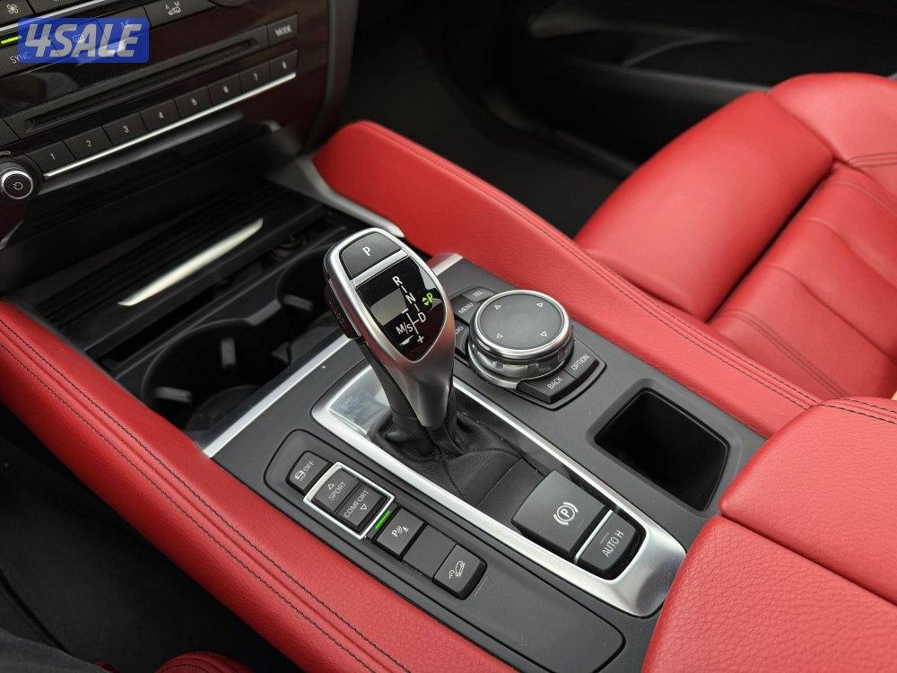 للبيع BMW X6 موديل 2015 صبغ الوكاله حاله نظيفه جداا12