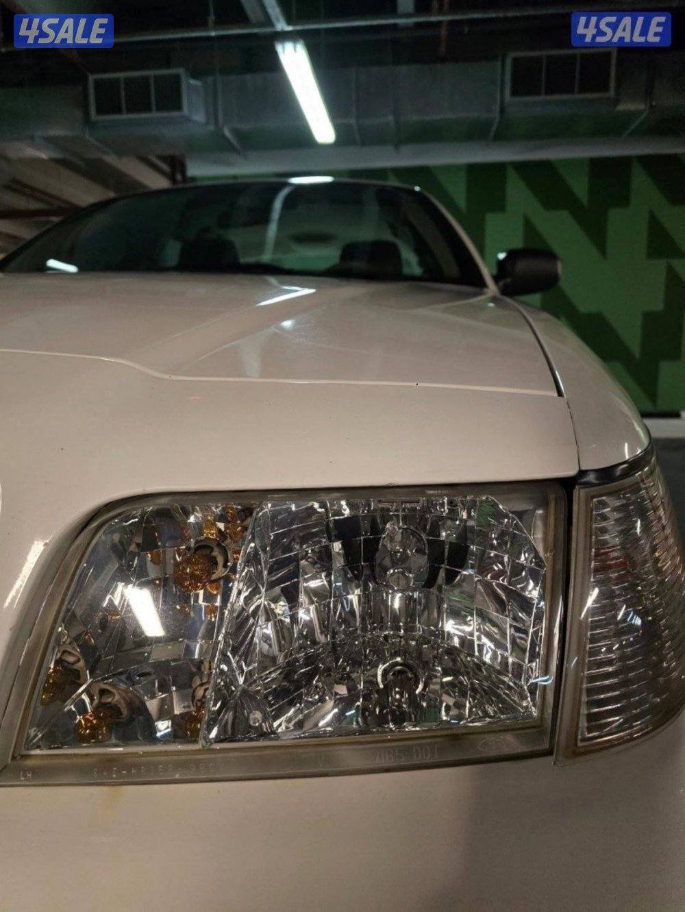 للبيع فورد فكتوريا 201110