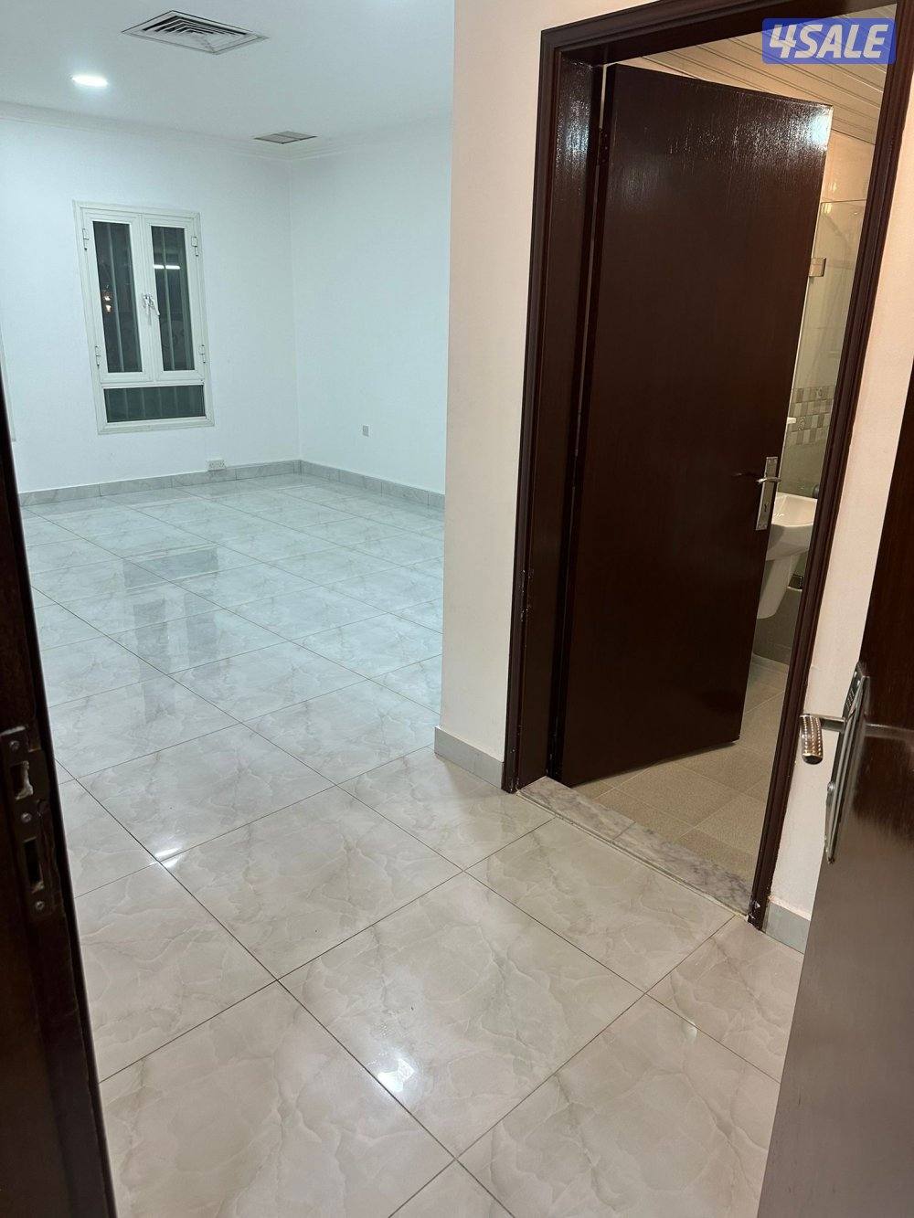 للأيجار دور ارضي بسلوئ يمنع الوسطاء5