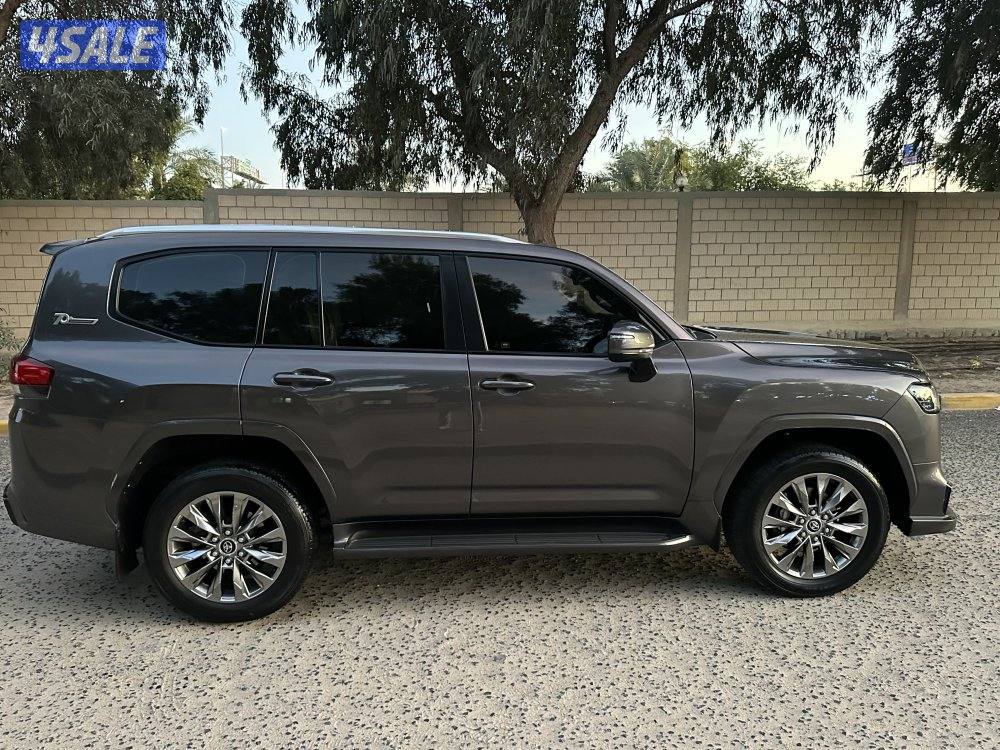 لاند كروزر الساير AERO)S / شرط الفحص بالكامل وصبغ الوكاله5