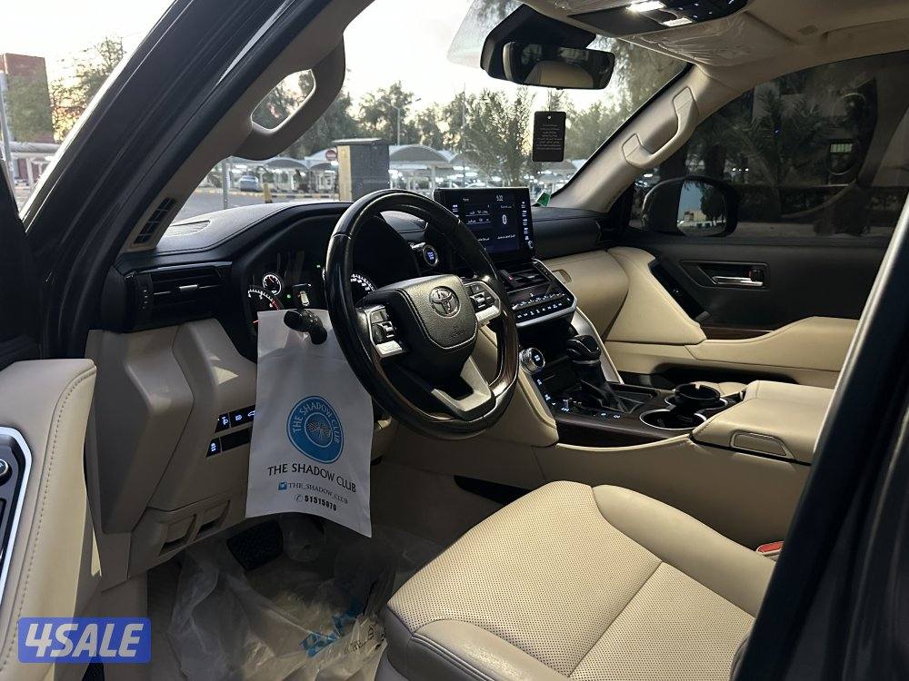 لاند كروزر الساير AERO)S / شرط الفحص بالكامل وصبغ الوكاله10