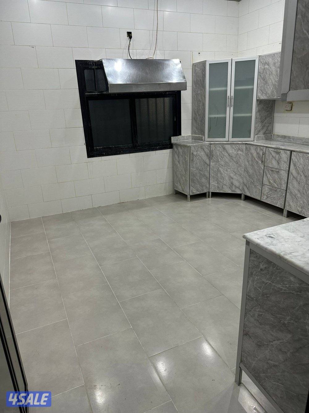 للأيجار دور ارضي بسلوي1