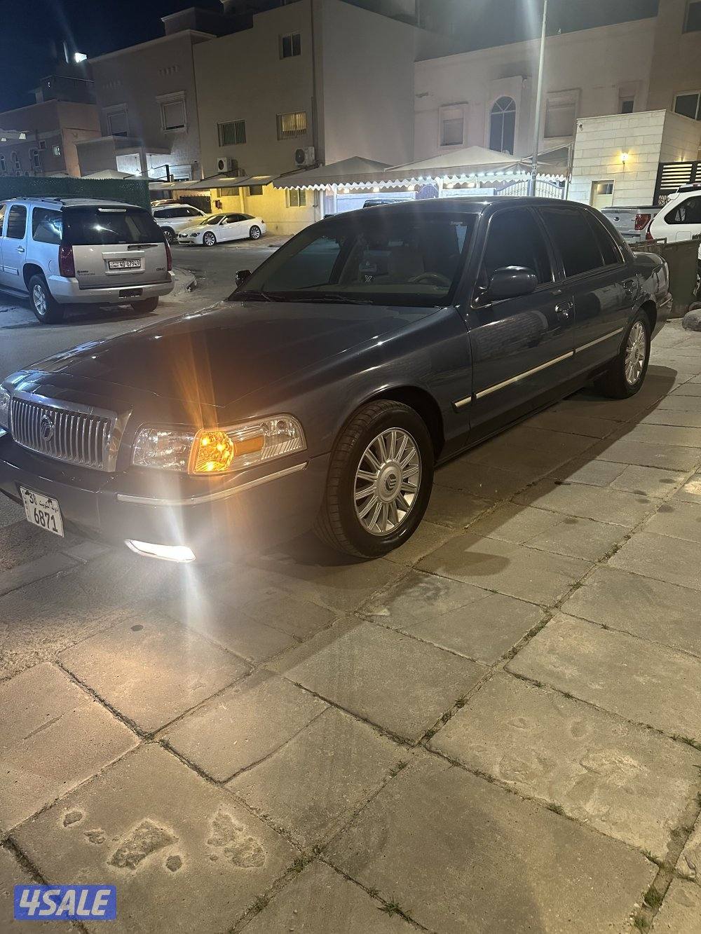 للبيع فورد ماركيز 20095