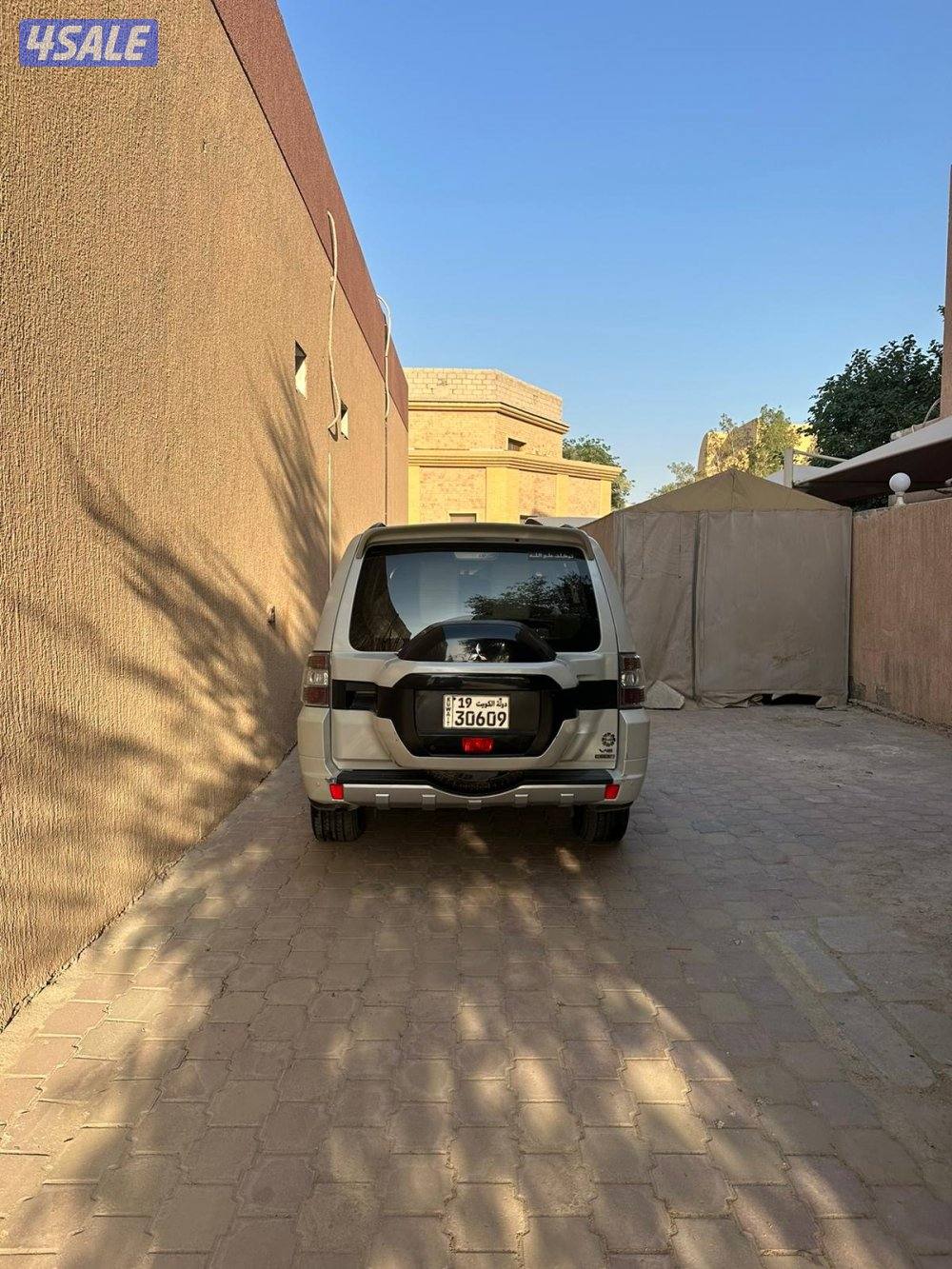 للبيع باجيرو   الوكاله موديل 2020 صبغ وكاله ماشي 84 الف سيرفس  منتظم2