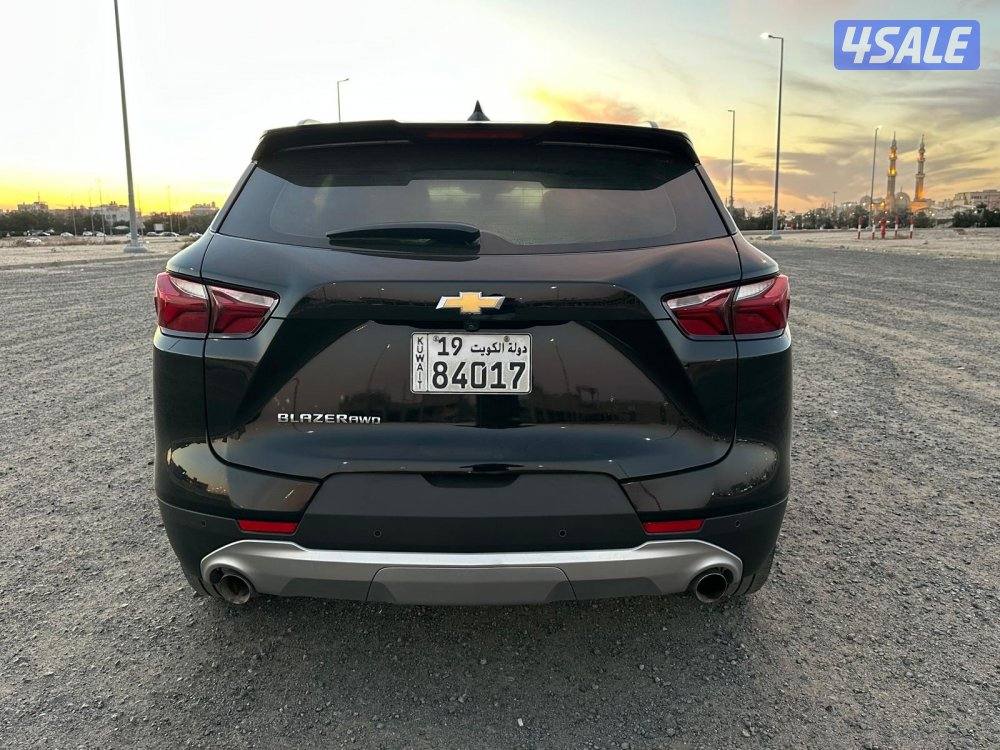 جيب شيفروليه بليزر ٢٠٢١ كامل المواصفات بحالة الوكالة8