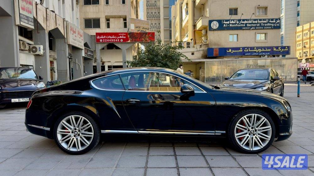 بنتلي speed/ موديل 2014/ جلد أحمر/ أعلا فئة3