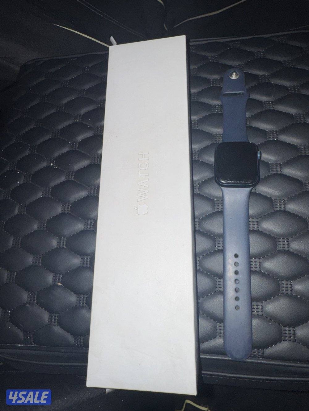 Apple Watch series 6 good condition battery health 84%2