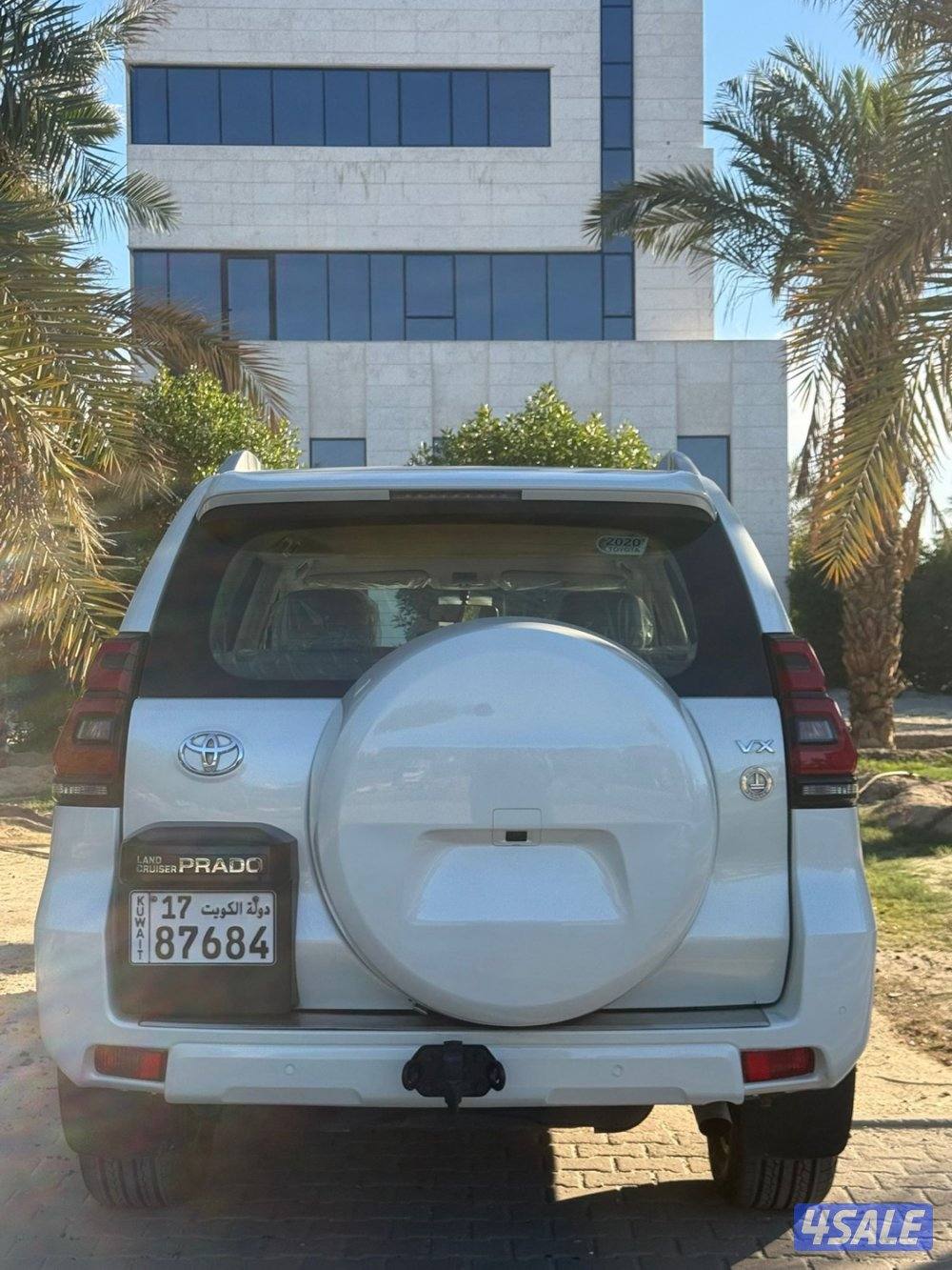 للبيع برادو VX في اكس فل ابشن موديل 2020 ماشي 60 صدفي3