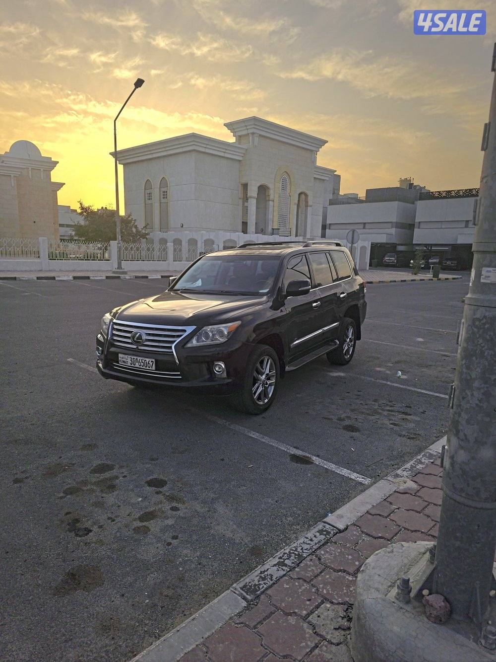 لكزس LX 570 درجه اولى الساير0