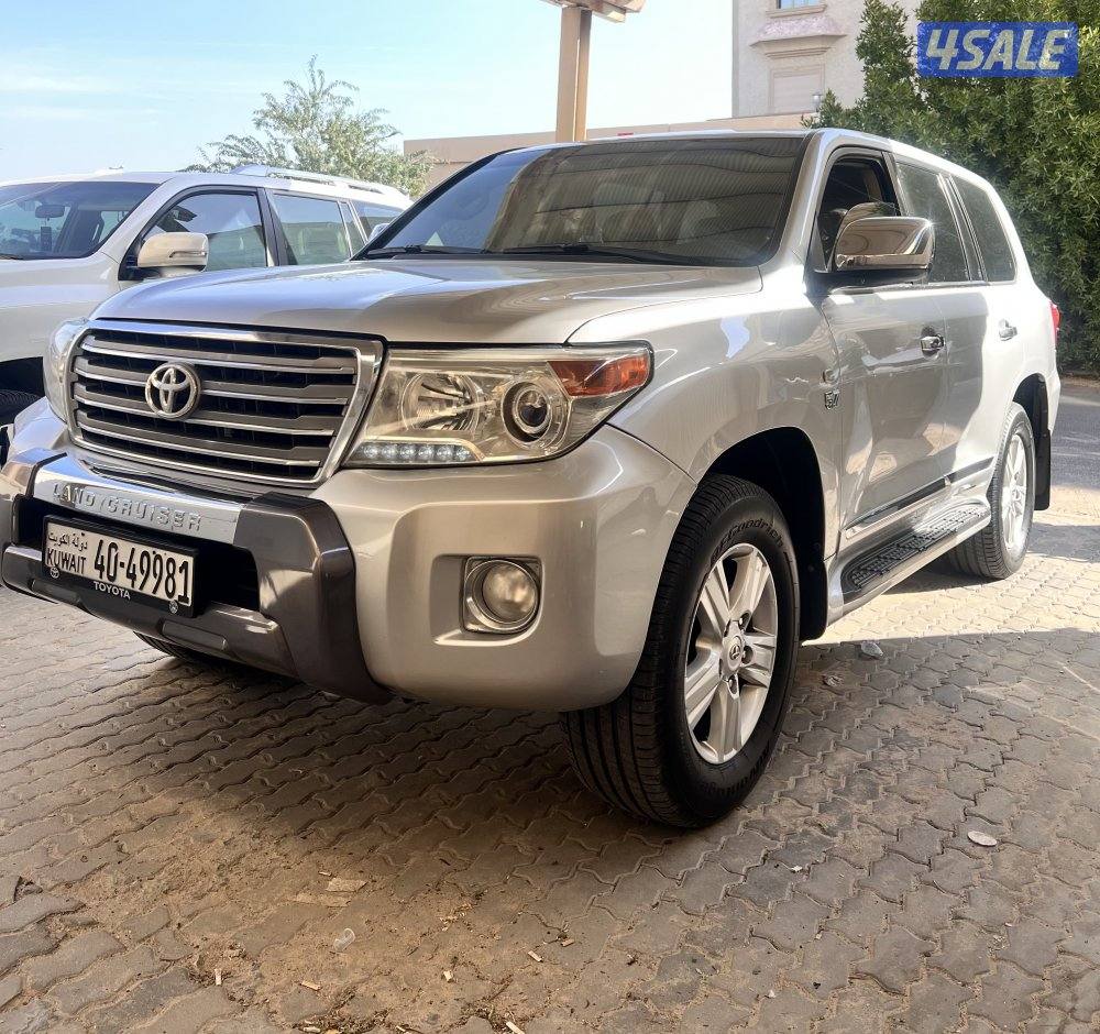 Land cruise سبير علاق4