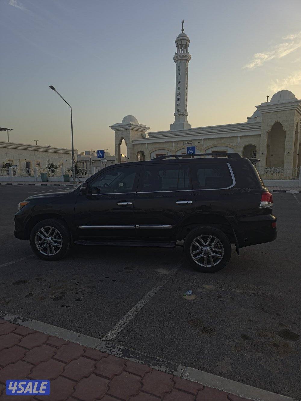 لكزس LX 570 درجه اولى الساير1