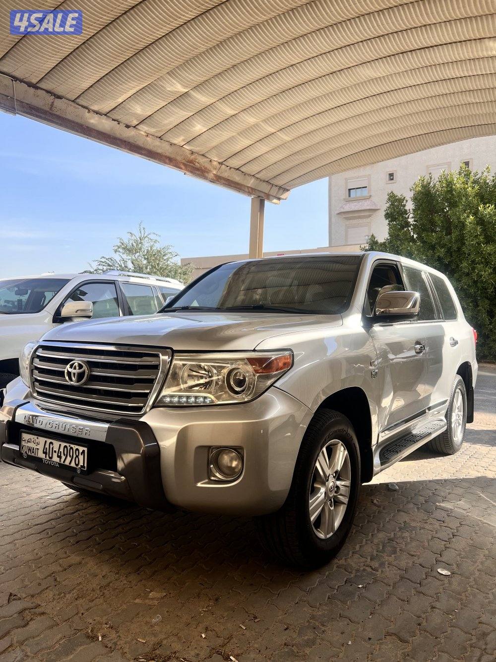 Land cruise سبير علاق6