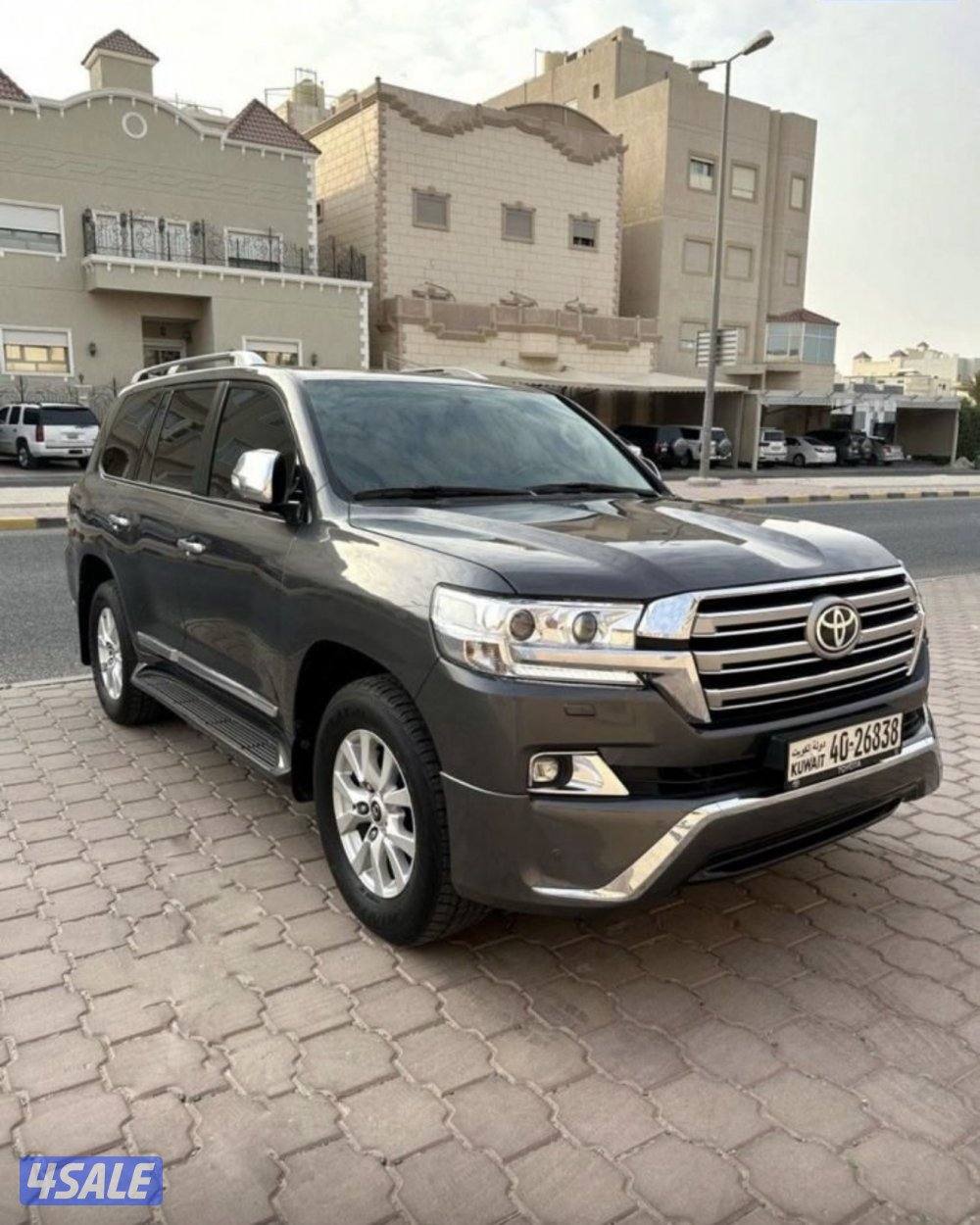 لاند كروزر ٢٠١٦0