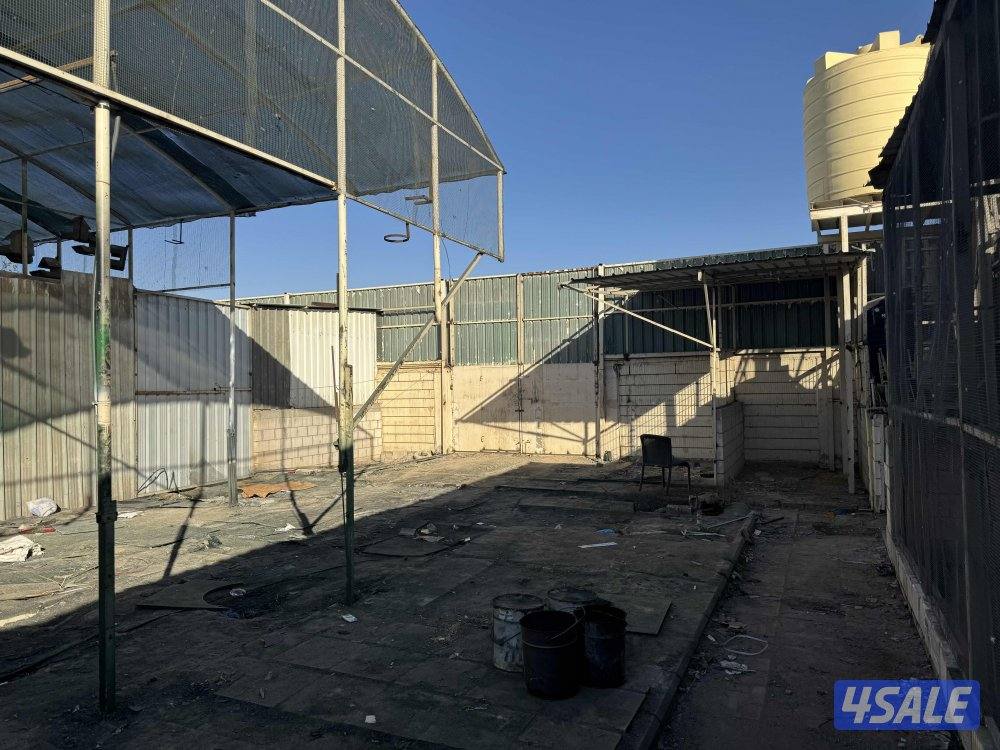 للإيجار مخزن0