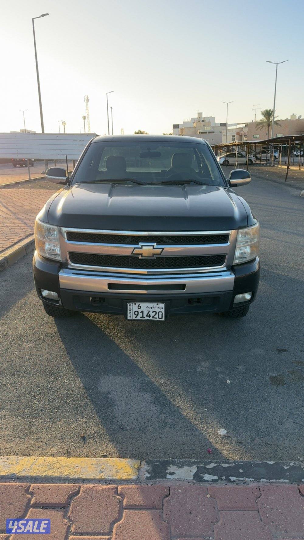 للبيع وانيت سلفرادو3