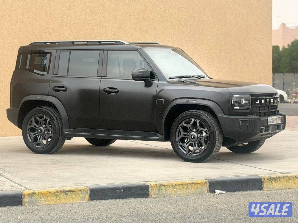 للبيع جيتور T2 موديل 2025 عداد 45 صبغ وكاله4