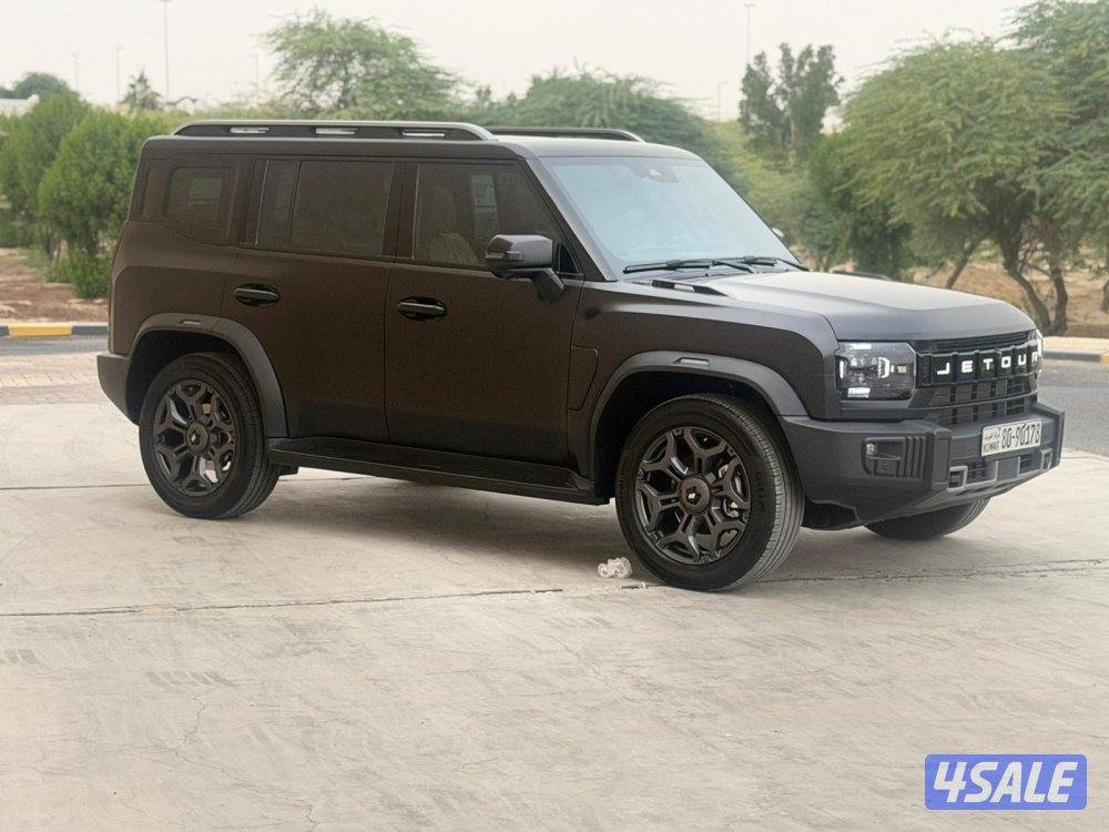 للبيع جيتور T2 موديل 2025 عداد 45 صبغ وكاله8