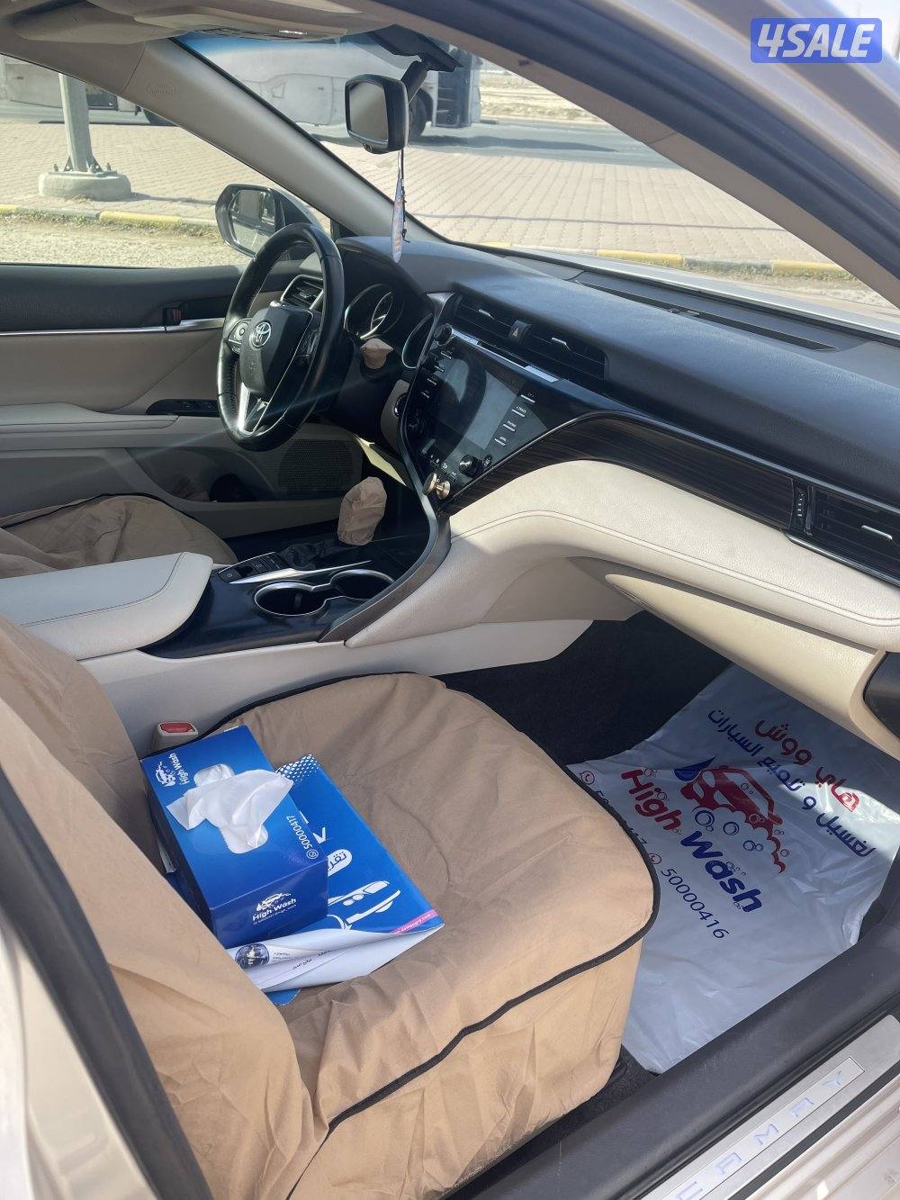 للبيع كامري 2020 لمتد4