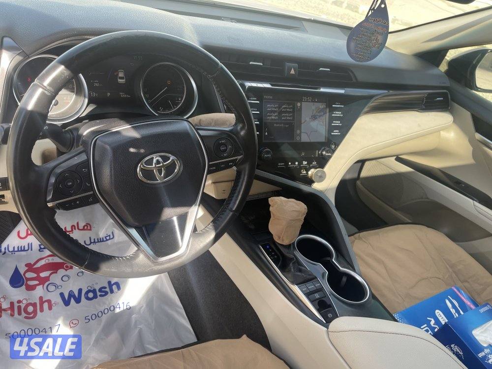 للبيع كامري 2020 لمتد5