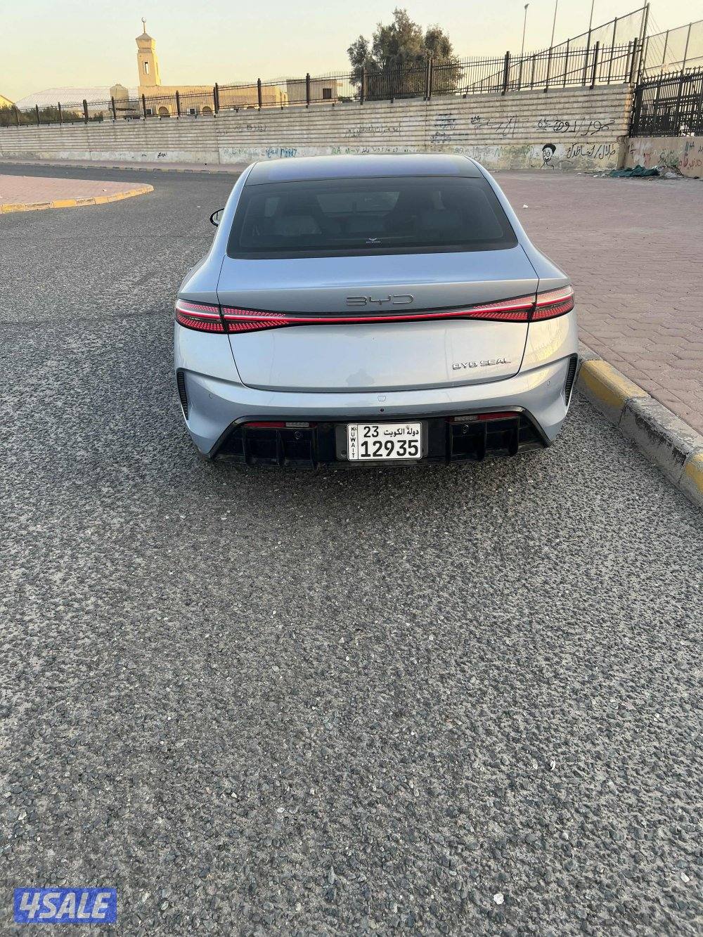 سياره BYD SEAL6
