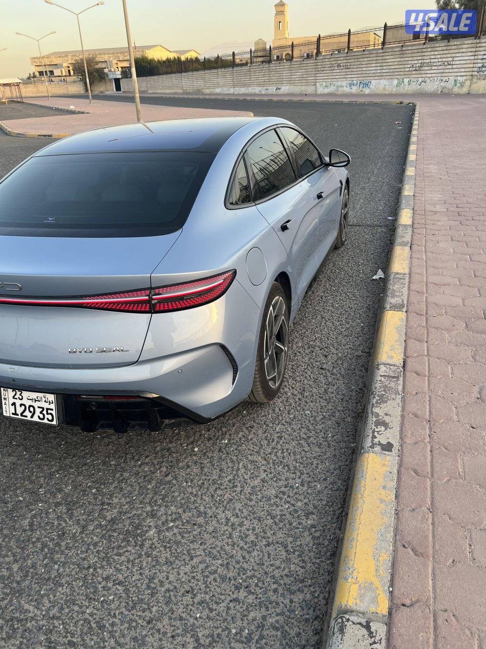 سياره BYD SEAL9