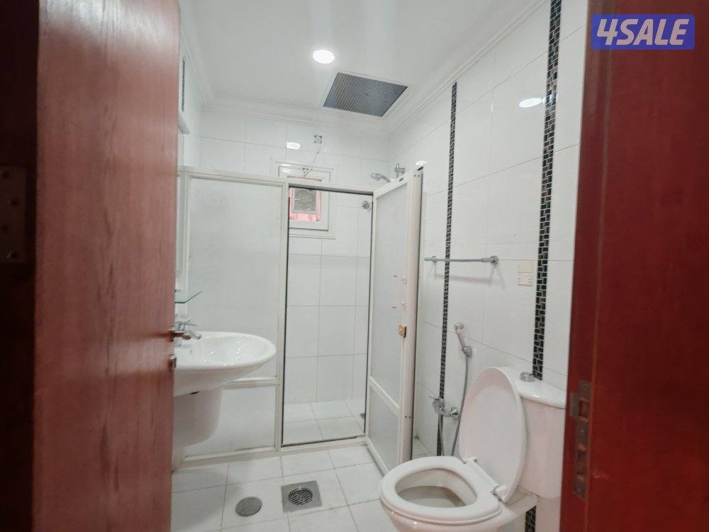 دور اول واسع تشطيب ممتاز0