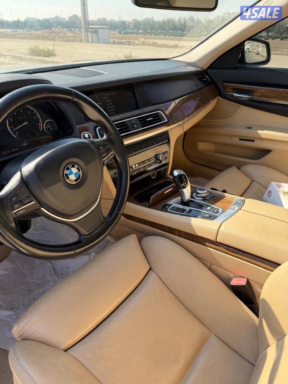 موديل 2010 حجم 740li وارد الغانم شرط الفحص صبغ الوكاله ماشي 141 الف5