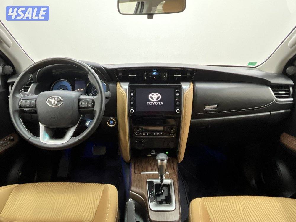 TOYOTA FORTUNER_N 4 CYL 4X4 HIGH OPTION11