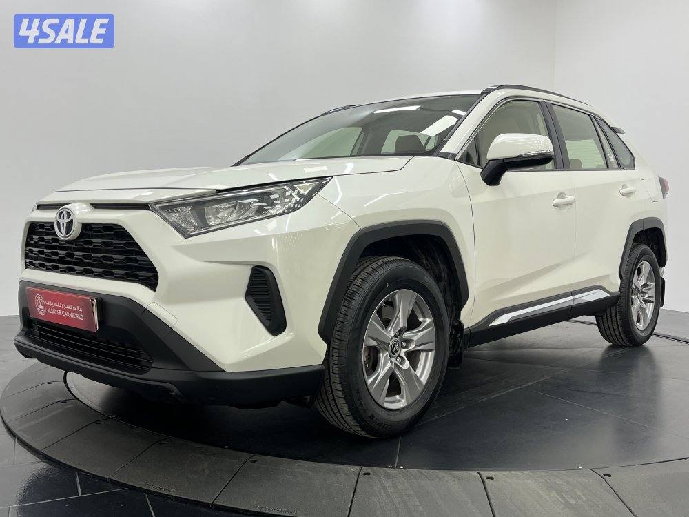 TOYOTA RAV401 4X2 STANDARD OPTION1