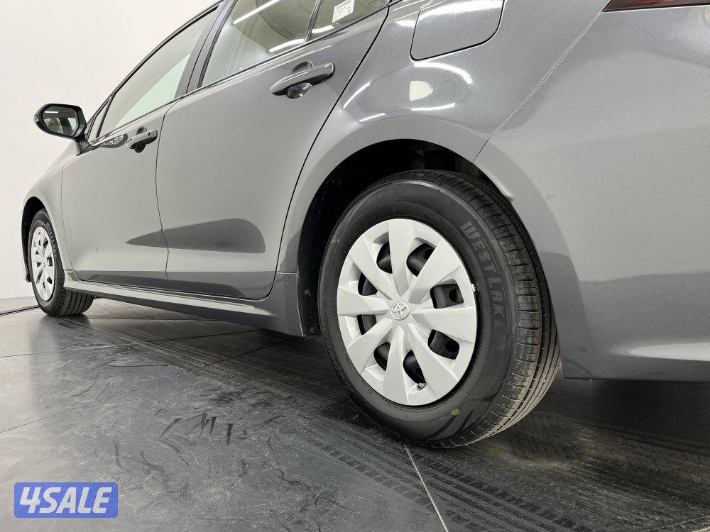 TOYOTA COROLLA 1.6L XLI STD OPTION8