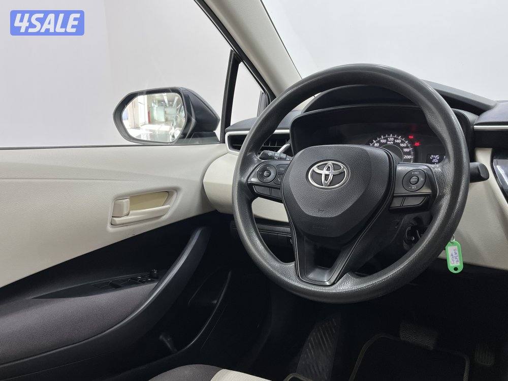 TOYOTA COROLLA 1.6L XLI STD OPTION11