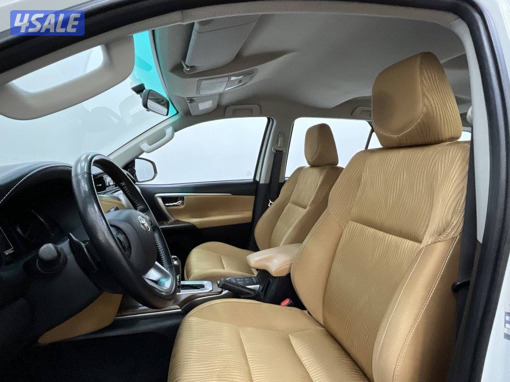TOYOTA FORTUNER_N 4 CYL 4X4 HIGH OPTION5