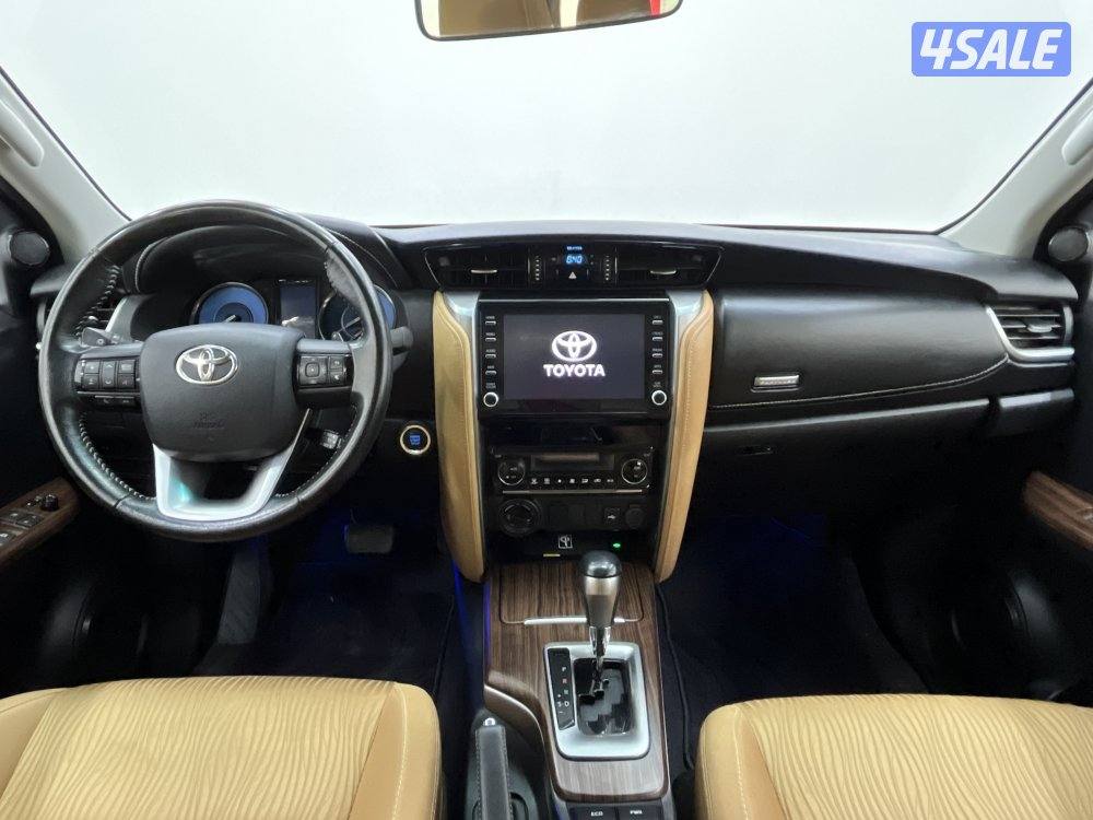 TOYOTA FORTUNER_N 4 CYL 4X4 HIGH OPTION11